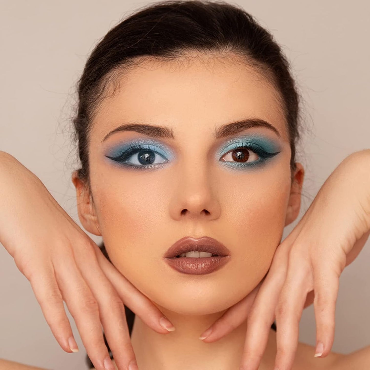 Boobeen Eyeshadow Pencil Crayon Waterproof Stick Shimmer Cream Pen - Create Glitter Eye Makeup, Easy to Use