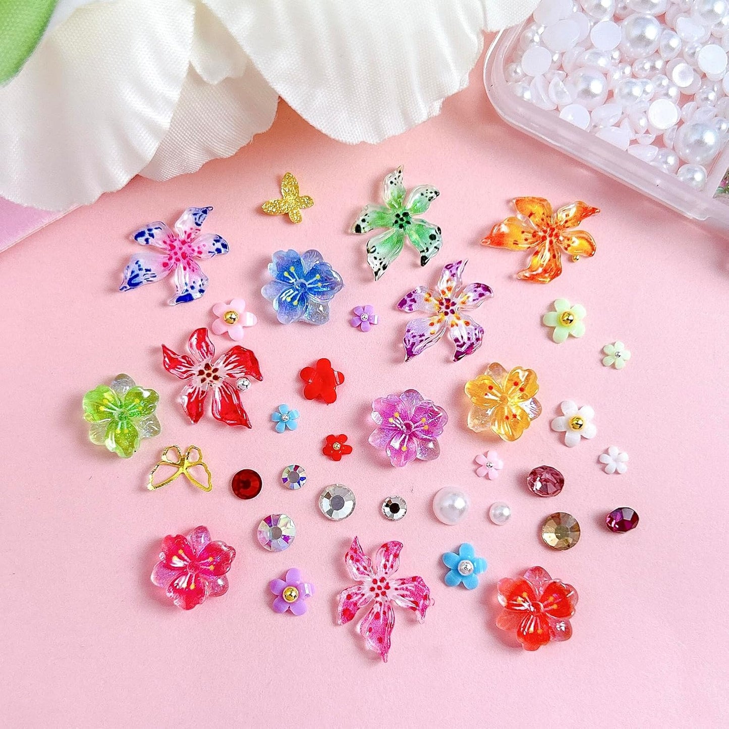 Flower 3D Nail Charms and Gems, Cute Hawaii Flowers Nail Art Charms, Gold Butterfly Nail Rhinestone and Charms,White Flatback Pearls Nail Charms Y2K Kit