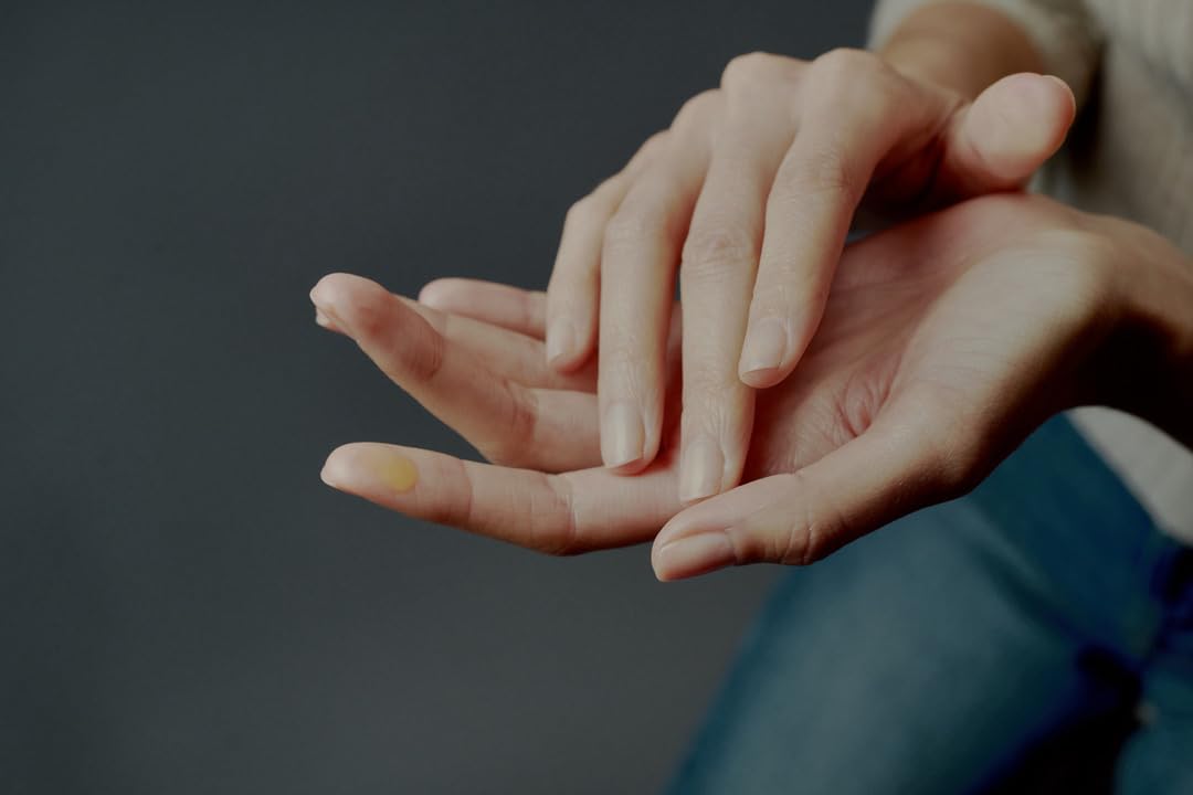 Multipurpose Oil Travel Size 60ML - Signature Essential Oil Blend No. 1 with Frankincense, Petitgrain, Helichrysum & Lavender - Hydrating & Nourishing Skin for All Skin Types