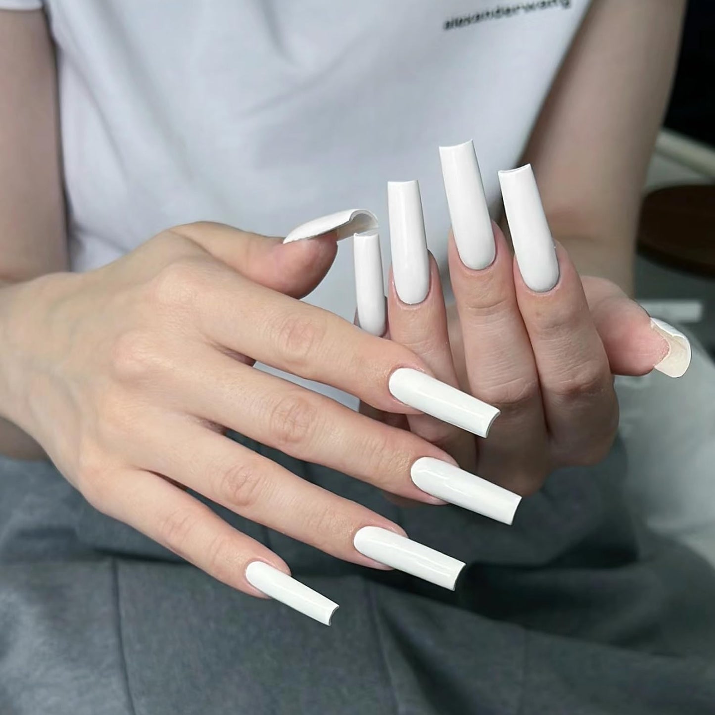 Major Dijit Quick Dry Nail Polish Ghost White Summer Nail Lacquer for Nail Art Regular Nail Polish 0.41 fl oz.