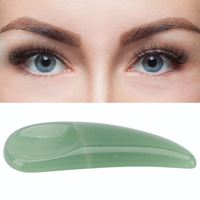 Spatula Scoop, Curved Cosmetic Spatula Scoop Mini Gua Sha Jadestone Curved Makeup Eye Cream Cosmetic Spatula Reduce Puffiness, Bags And Dark Circles Under the Eyes (Green)