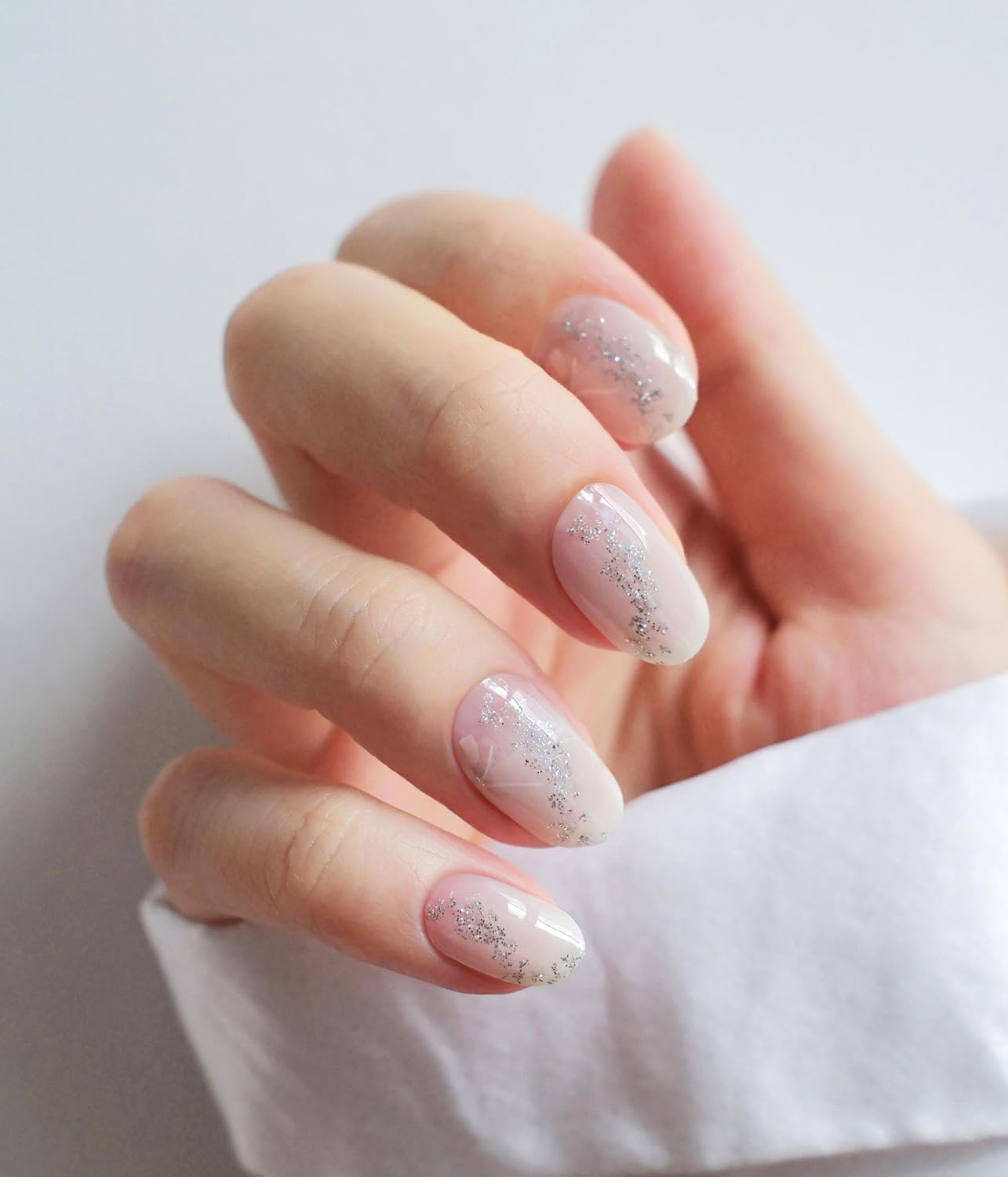 Nail Polish Strips - 22 Pcs Salon Quality Gel Nail Stickers - Long Lasting Wraps (Snow Lotus White Flower)