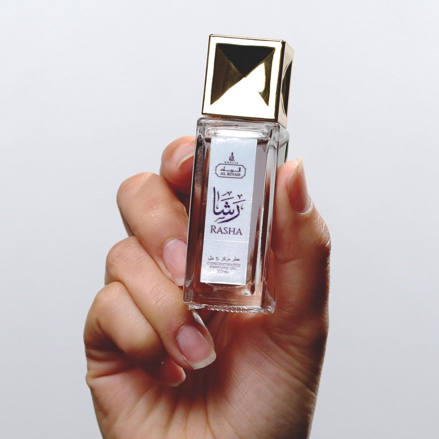 Maison d’Orient Rasha Woody Green Floral Perfume Oil Roll‑On 20 mL — Alcohol‑Free, Vegan, Long‑Lasting Attar for Women, Travel‑Size Arabian Perfume Oil, Fresh Elegant Everyday Scent