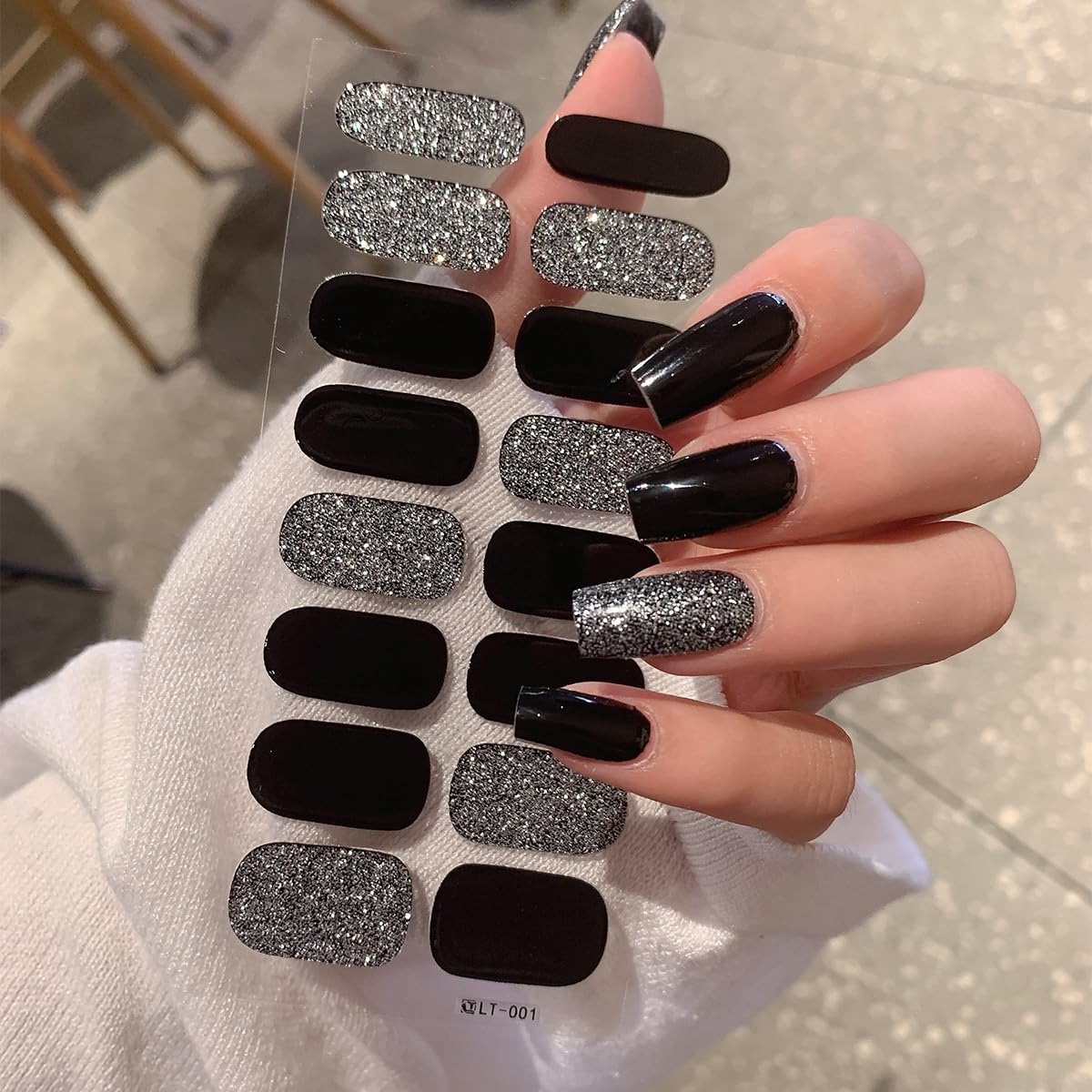 6Sheets Glitter Nail Polish Strips Self Adhesive Multicolored Gel Nail Wraps Solid Color Nail Strips For Women DIY Manicure Tips - Black Pink