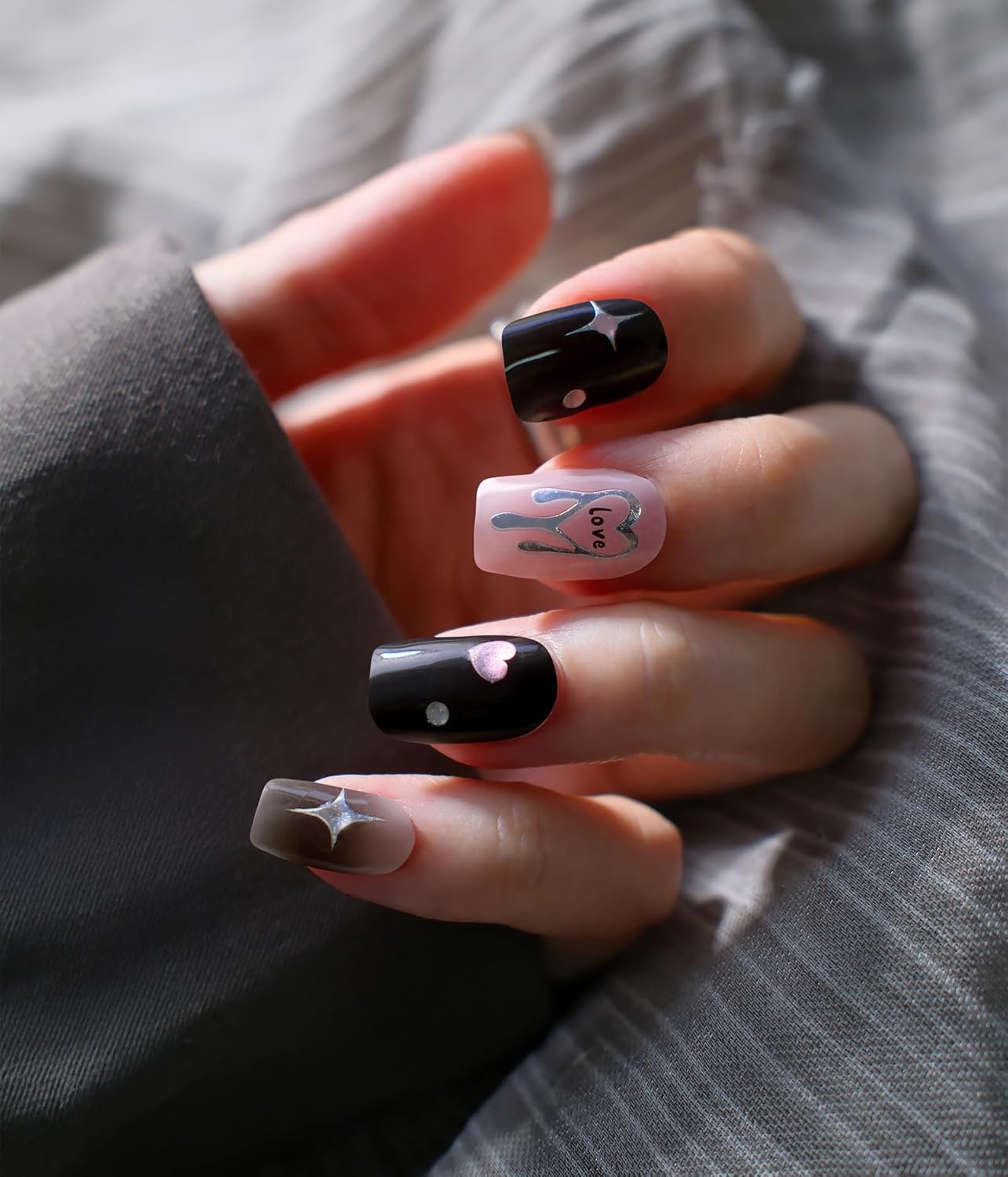 Nail Polish Strips - 22 Pcs Salon Quality Gel Nail Stickers - Long Lasting Wraps (Starlit Blooming Black&Pink)