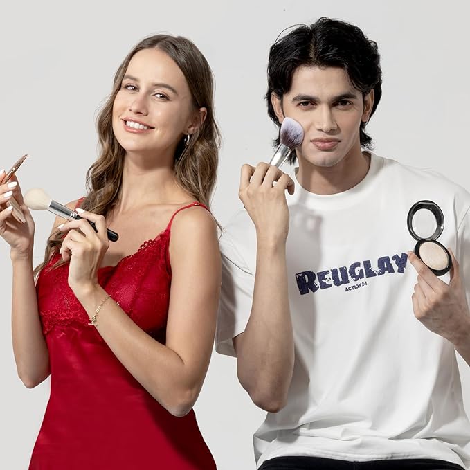 Pro makeup Artist Brushes Set 32Pcs Luxury Goat Hair Horse hair Makeup Brush Set eye and face brushes for every possibility By Bueart Design