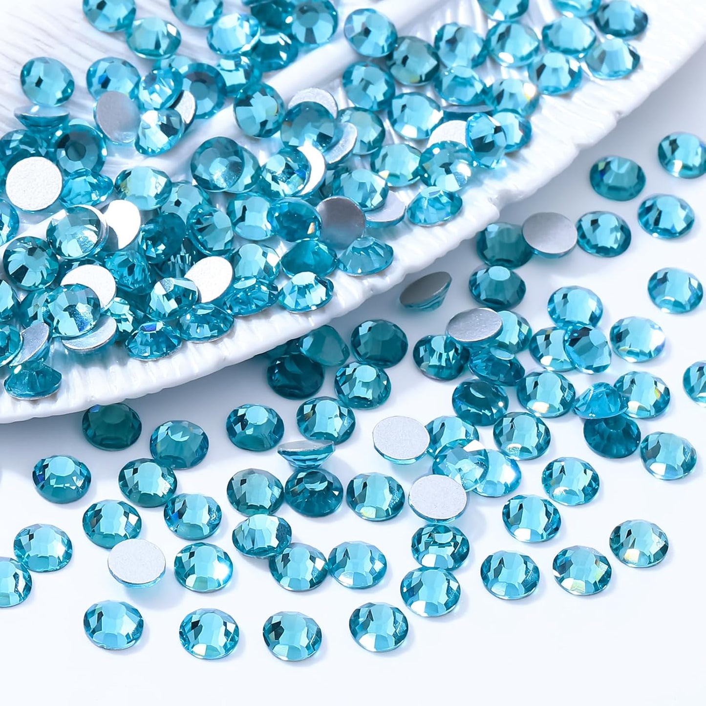 Aquamarine Flatback Rhinestones, Glass Rhinestones for Nail Art and Craft, Glue Fix, Loose Crystal Gemstones(Aquamarine, SS16, 1440pcs, 3.8-4.0mm)