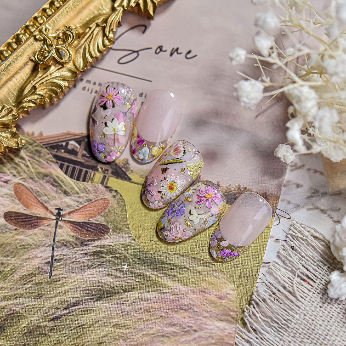 Flowers Nail Art Stickers Colorful Dried Flower Nail Decals 3D Self Adhesive Gold Foil Designs Spring Summer Nail Sticker Daisy Nail Stickers Cute Floral Nail Decal for DIY Nail Art Nails Decor Women