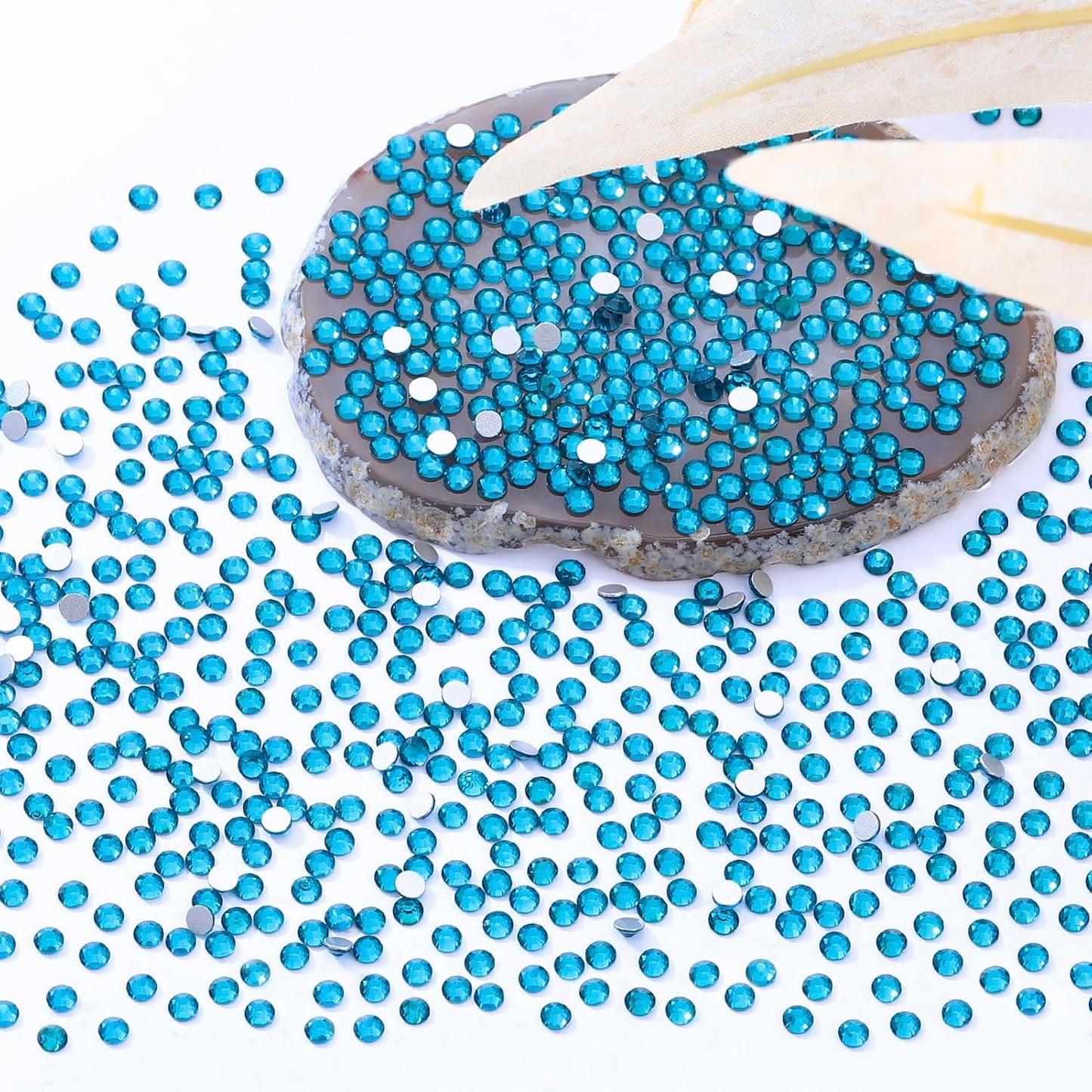 Malachite Blue Flatback Rhinestones, Glass Rhinestones for Nail Art and Craft, Glue Fix, Loose Crystal Gemstones(Malachite Blue, SS6, 2880pcs, 1.9-2.0mm)