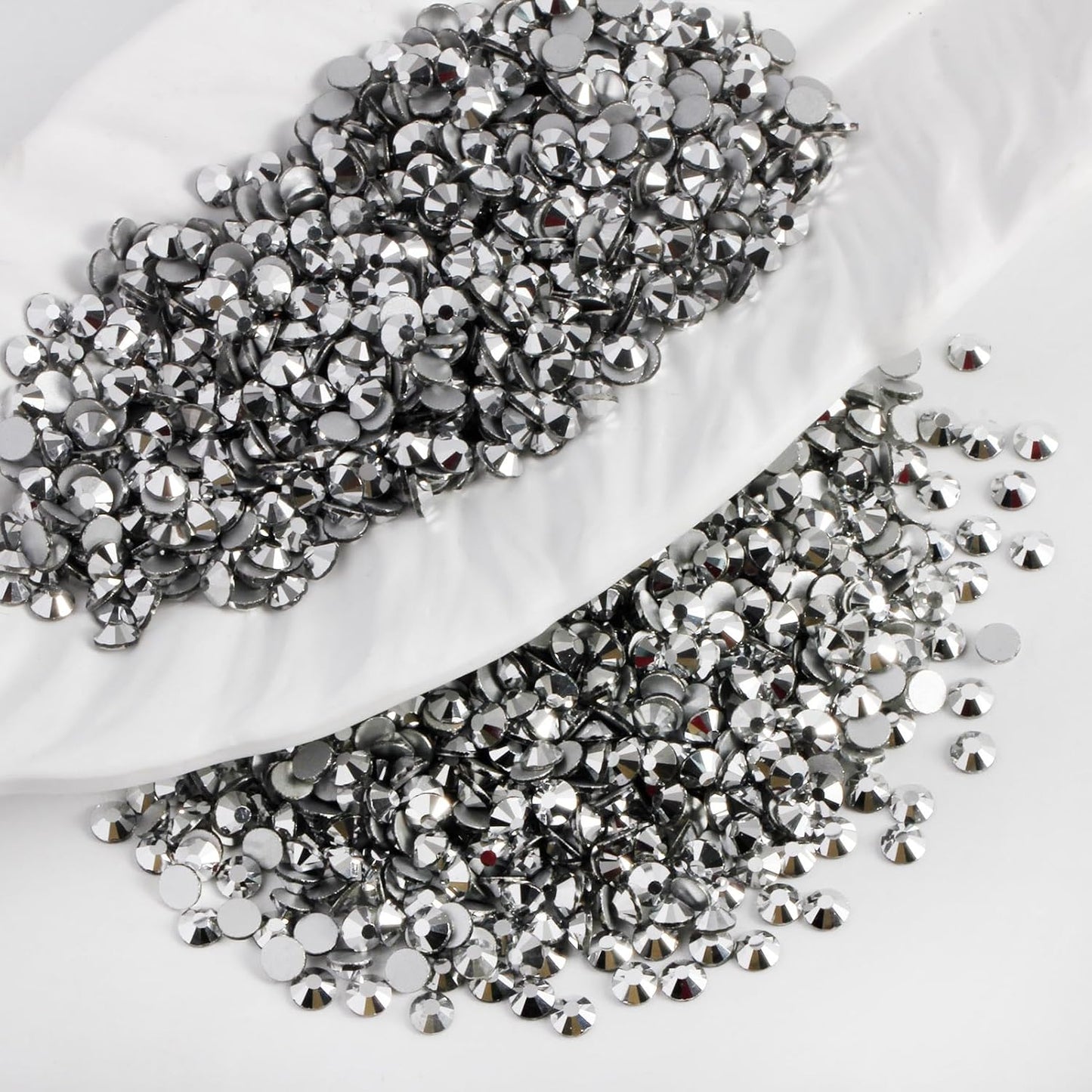 3000 PCS SS8 Flatback Rhinestones,12-Facet Diamond-Cut Glass Gems for Nail Art,Clothing,DIY Crafts,Glue-On Decoration Stones with Silver Backing,Silver Hematite