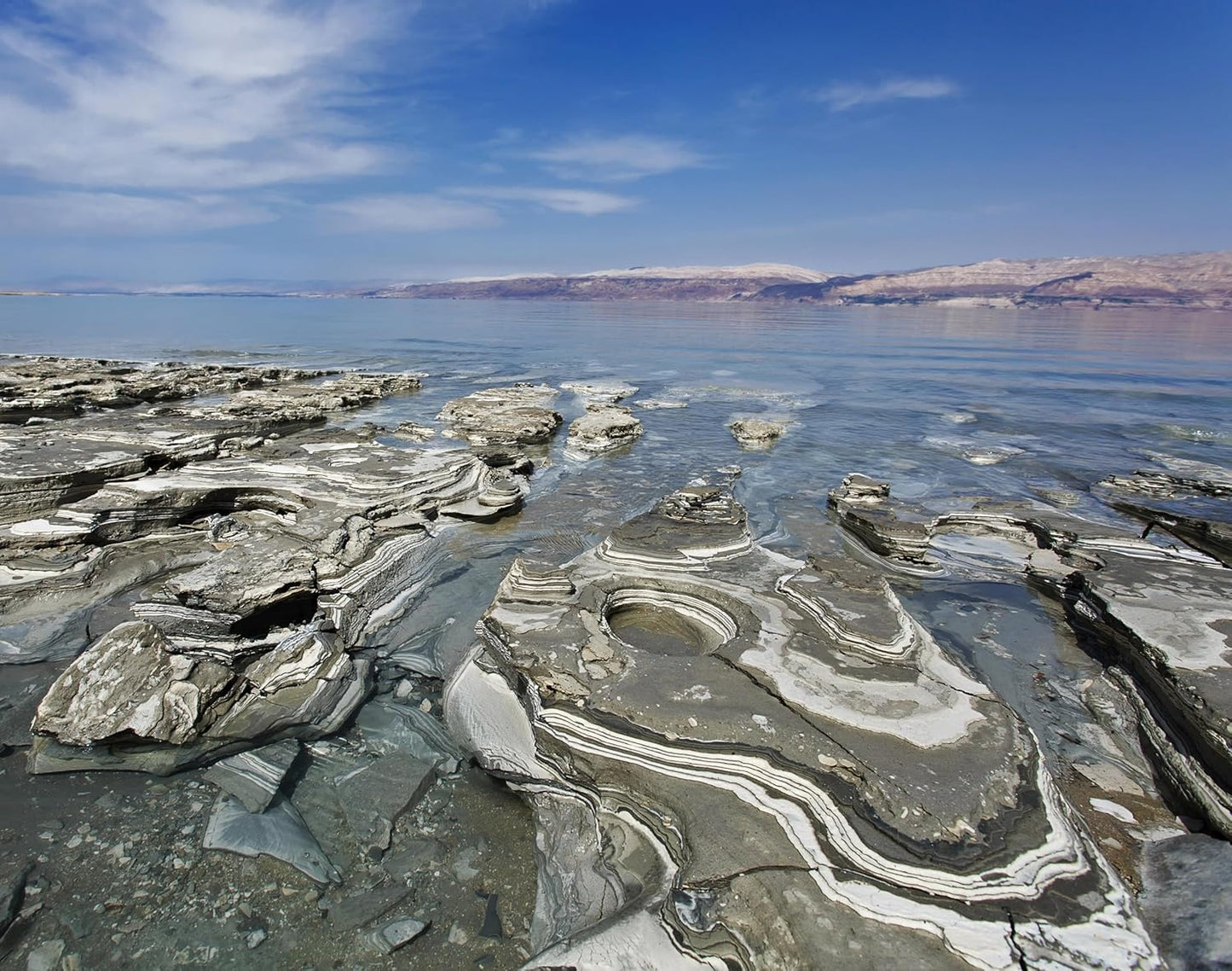 KAWAR Dead Sea Mud Mask with Aloe Vera for Face and Body - Spa Quality Pore Reducer for Acne, Blackheads & Oily Skin, Natural Vegan Skincare for Women, Men - Tightens & Exfoliate - 8.8 oz